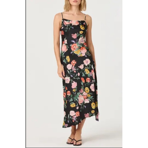 ASTR The Label Dresses & Skirts - ASTR The Label Strappy Cowlneck Slip Dress Size Small